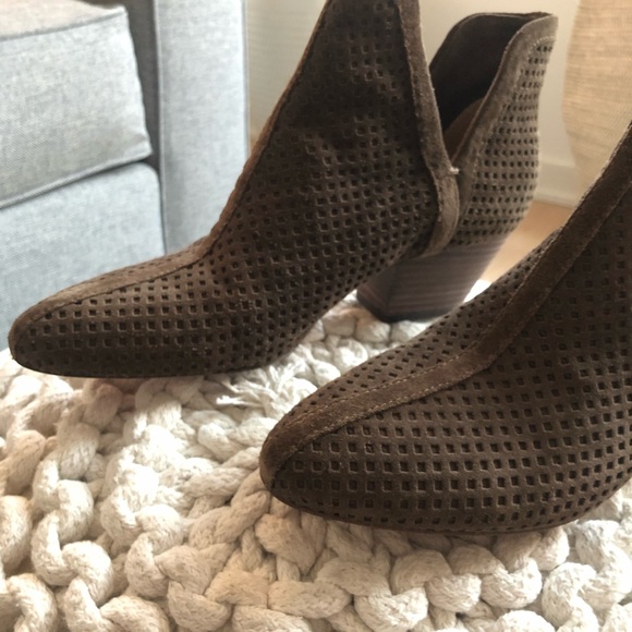 SPLENDID Harvard Suede bootie- ankle boots - Picture 11 of 13